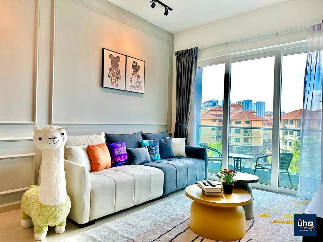 Seasons Luxury Apartment By Jk Home Johor Bahru Exterior photo