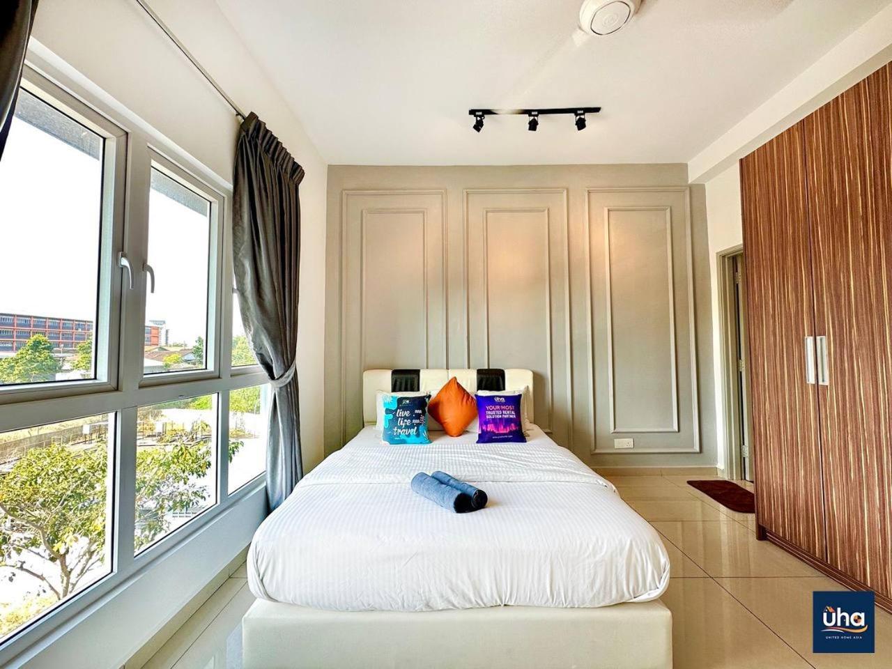 Seasons Luxury Apartment By Jk Home Johor Bahru Exterior photo
